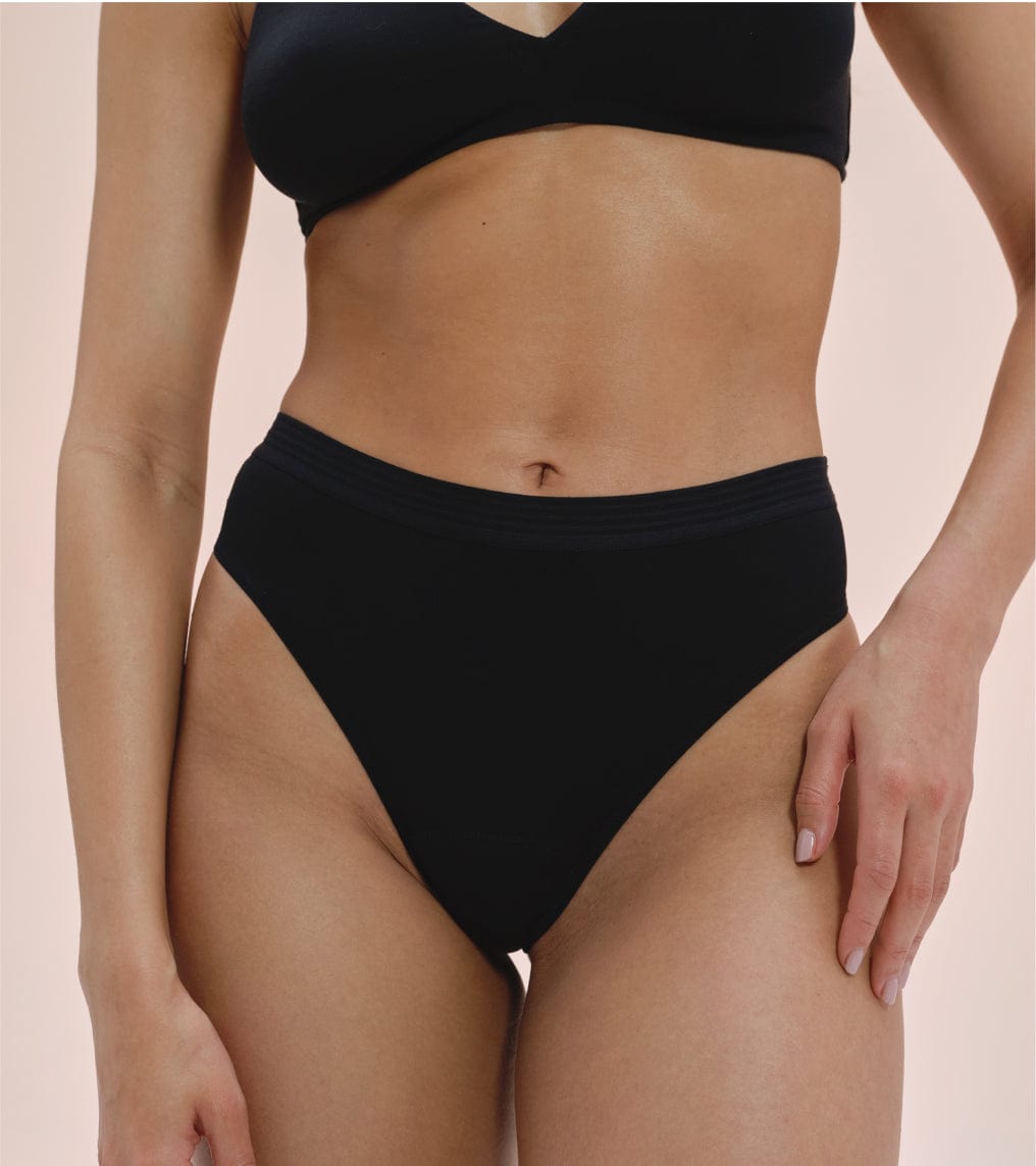 Period swimwear - Hugger - Recycled Nylon - Black
